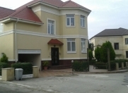 Satılır 6 otaqlı 600 m2 həyət evi Bakıxanov