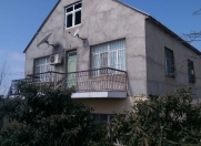 Satılır 5 otaqlı 200 m2 həyət evi Novxanı