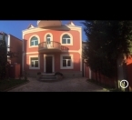 Satılır 6 otaqlı 210 m2 həyət evi Qaraçuxur