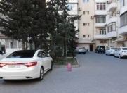 Satılır 4 otaqlı 180 m2 yeni tikili Qış parkı