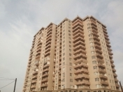 Satılır 3 otaqlı 128 m2 yeni tikili Ukrayna dairəsi