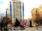 Satılır 4 otaqlı 210 m2 yeni tikili Azərbaycan Dillər Universiteti