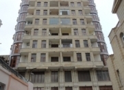 İcarəyə verilir 4 otaqlı 167 m2 yeni tikili Sahil m.