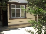 Satılır 2 otaqlı 40 m2 köhnə tikili İnşaatçılar m.