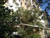 İcarəyə verilir 1 otaqlı 30 m2 köhnə tikili İnşaatçılar m.