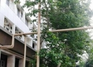 İcarəyə verilir 5 otaqlı 100 m2 köhnə tikili Səbail r.