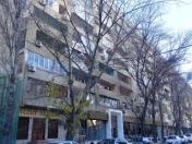 Satılır 3 otaqlı 80 m2 köhnə tikili Botanika bağı