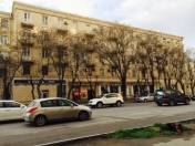 İcarəyə verilir 3 otaqlı 70 m2 köhnə tikili Hüseyn Cavid parkı