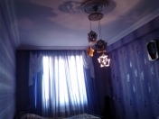 Satılır 3 otaqlı 80 m2 köhnə tikili Ukrayna dairəsi