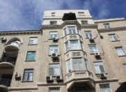 Satılır 2 otaqlı 66 m2 köhnə tikili İçəri Şəhər