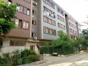 Satılır 2 otaqlı 36 m2 köhnə tikili Elmlər Akademiyası m.