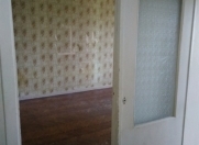 İcarəyə verilir 1 otaqlı 30 m2 köhnə tikili Yasamal bazarı