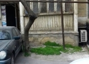 Satılır 3 otaqlı 61 m2 köhnə tikili İnşaatçılar m.