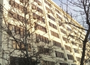 Satılır 2 otaqlı 60 m2 köhnə tikili Yasamal r.