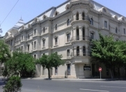 İcarəyə verilir 3 otaqlı 70 m2 köhnə tikili Dostluq kinoteatrı