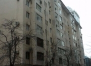 İcarəyə verilir 2 otaqlı 50 m2 köhnə tikili Yasamal bazarı