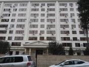 Satılır 2 otaqlı 75 m2 köhnə tikili Zoopark