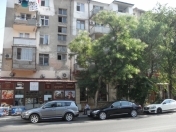 Satılır 2 otaqlı 50 m2 köhnə tikili İnşaatçılar m.