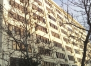 Satılır 2 otaqlı 60 m2 köhnə tikili Yasamal r.