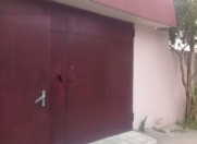 Satılır 4 otaqlı 100 m2 həyət evi Yasamal bazarı