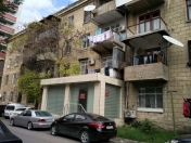 Satılır 5 otaqlı 130 m2 ofis Nərimanov r.