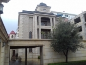 İcarəyə verilir 9 otaqlı 550 m2 həyət evi Gənclik m.