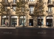 İcarəyə verilir 3 otaqlı 65 m2 köhnə tikili Koala parkı