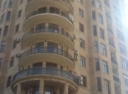 İcarəyə verilir 3 otaqlı 115 m2 yeni tikili Axundov bağı