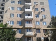 Satılır 2 otaqlı 54 m2 köhnə tikili İnşaatçılar m.