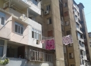 Satılır 3 otaqlı 80 m2 köhnə tikili 6 mkr