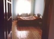 Satılır 2 otaqlı 50 m2 köhnə tikili Ukrayna dairəsi