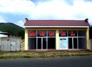 Satılır 1 otaqlı 100 m2 obyekt Qax