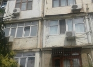 Satılır 2 otaqlı 45 m2 köhnə tikili İnşaatçılar m.