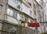 Satılır 3 otaqlı 68 m2 köhnə tikili 3 mkr