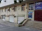 Satılır 8 otaqlı 210 m2 obyekt Yasamal parkı