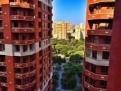 Satılır 4 otaqlı 202 m2 yeni tikili Sirk