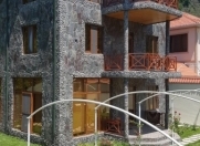 İcarəyə verilir 5 otaqlı 300 m2 villa Qax