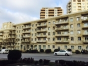 İcarəyə verilir 3 otaqlı 80 m2 köhnə tikili Nərimanov heykəli