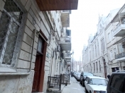 İcarəyə verilir 3 otaqlı 70 m2 köhnə tikili İçəri Şəhər