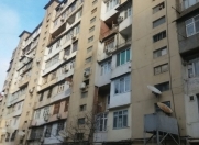 Satılır 5 otaqlı 120 m2 köhnə tikili İnşaatçılar m.