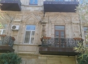 İcarəyə verilir 5 otaqlı 180 m2 ofis Sahil m.