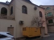 İcarəyə verilir 5 otaqlı 350 m2 həyət evi Gənclik m.