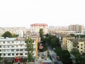 Satılır 2 otaqlı 50 m2 köhnə tikili Ayna Sultanova heykəli