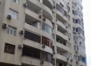 Satılır 3 otaqlı 80 m2 yeni tikili Binəqədi r.