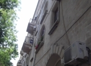 Satılır 3 otaqlı 70 m2 köhnə tikili Dostluq kinoteatrı