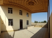 Satılır 7 otaqlı 300 m2 həyət evi Şəmkir