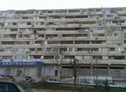 İcarəyə verilir 2 otaqlı 74 m2 köhnə tikili Yasamal r.
