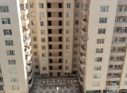 Satılır 1 otaqlı 44 m2 yeni tikili Yasamal r.