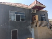 Satılır 4 otaqlı 120 m2 həyət evi Sərhədçi İdman kompleksi