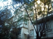 İcarəyə verilir 2 otaqlı 45 m2 köhnə tikili Rəssamlıq Akademiyası